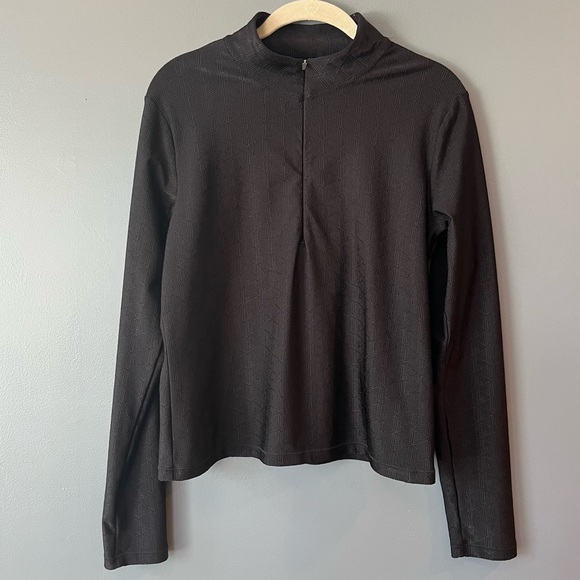 Lacoste x Bandier Monogram Print Quarter-Zip - Picture 4 of 9